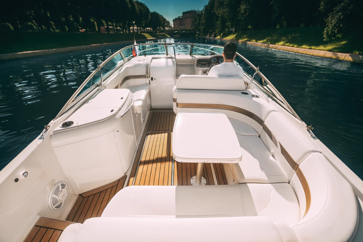 Катер Formula 260 «Magnum» image- 12